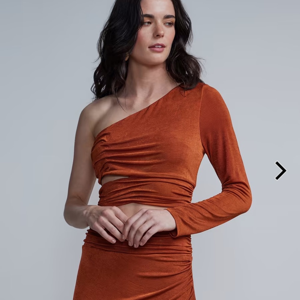 Asymmetrical One Sleeve Top